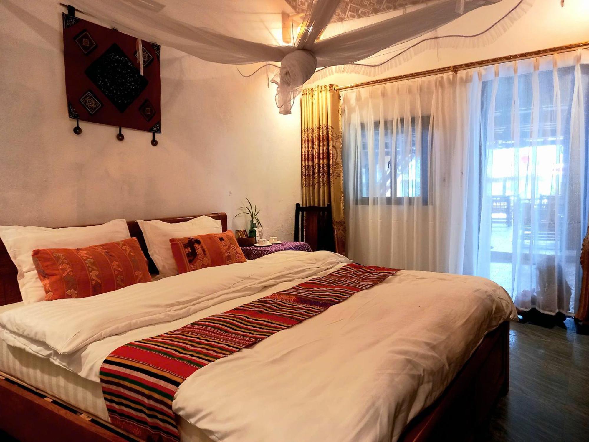Nha Tan - Mai Chau Homestay And Tours Exterior photo