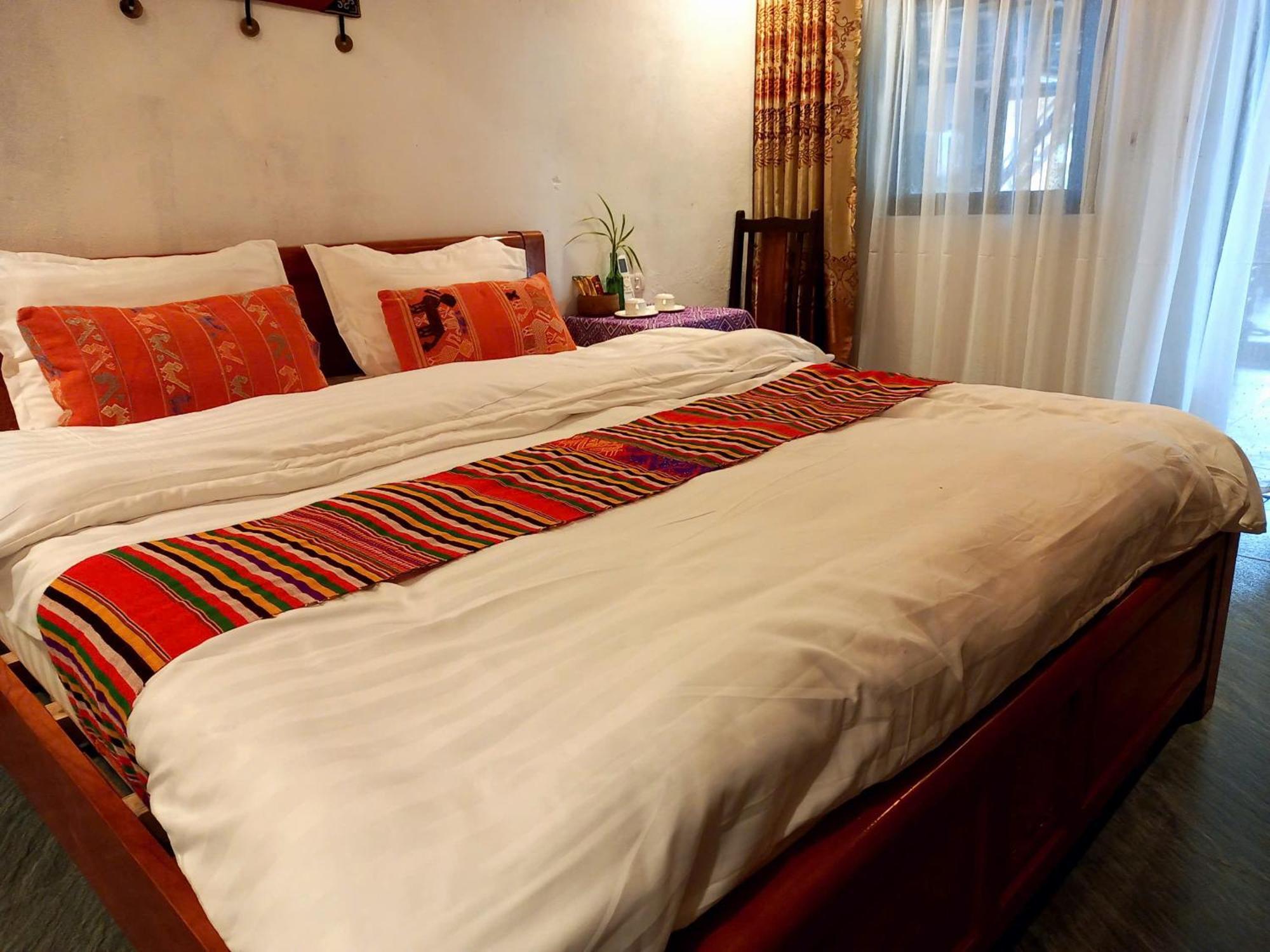 Nha Tan - Mai Chau Homestay And Tours Exterior photo